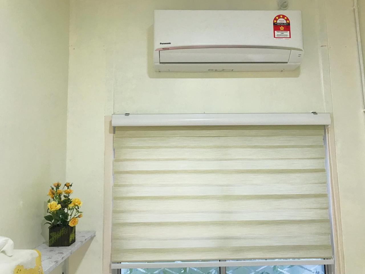 Merdeka Guest House 2 Kuching Ngoại thất bức ảnh